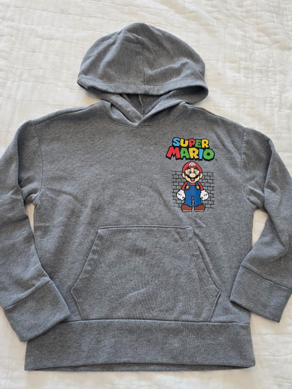 Size 8 Kids Old Navy Super Mario Pullover Hoodie